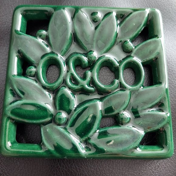 Small Square French Antique Green Enamel Trivet by O&Co Foliage Country Decor - Picture 3 of 9